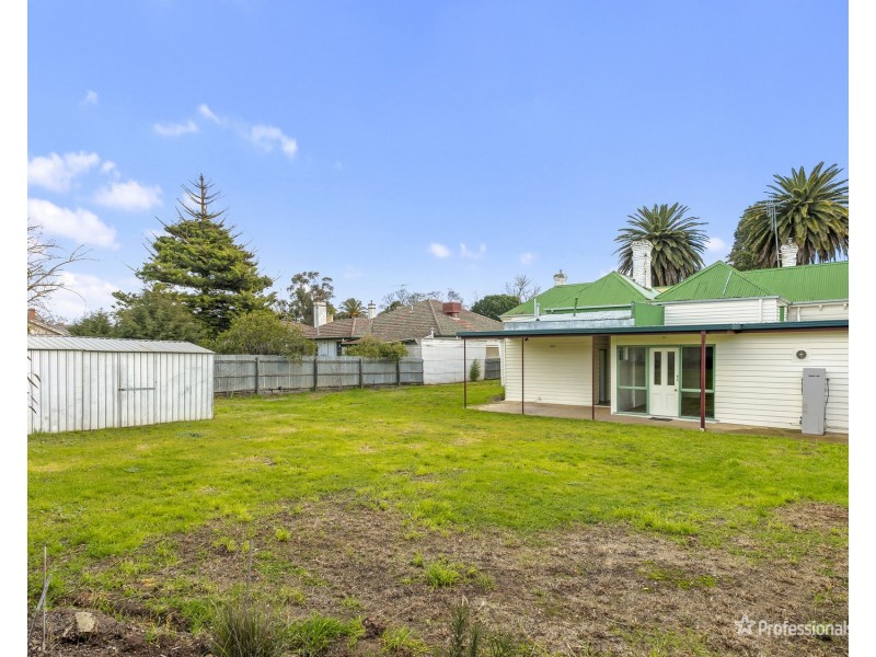 82 Napier Street, Maryborough VIC 3465