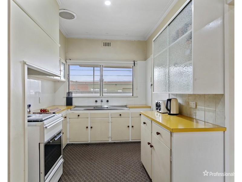 19 Tuaggra Street, Maryborough VIC 3465