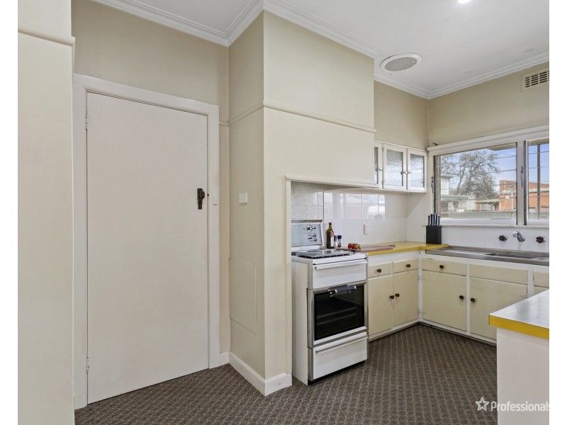 19 Tuaggra Street, Maryborough VIC 3465