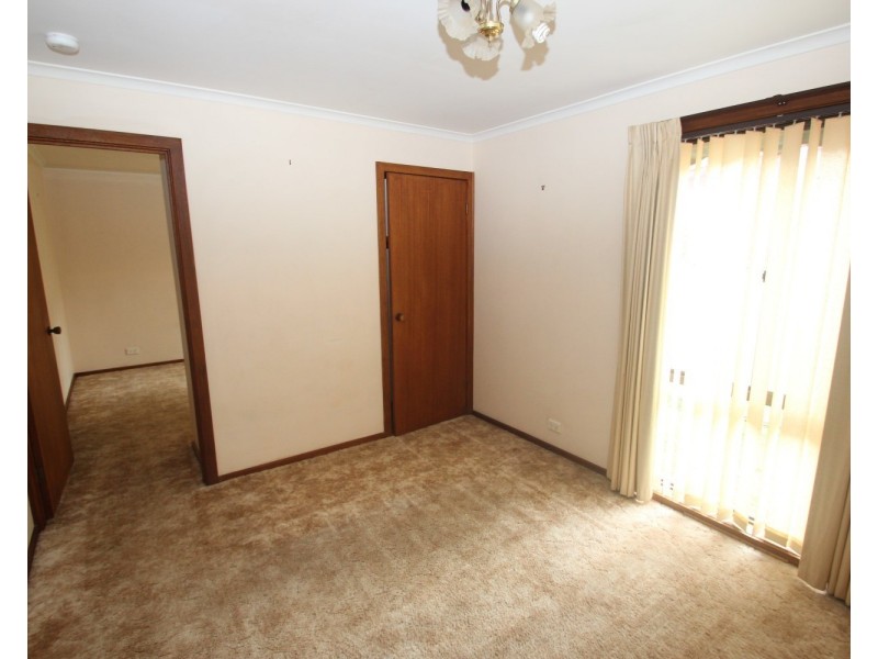 2/4 Ormond Avenue, Maryborough VIC 3465