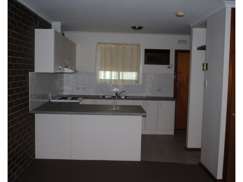 2/21 High Street, Maryborough VIC 3465