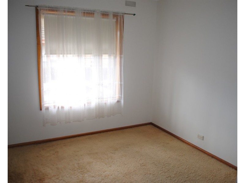 2/21 High Street, Maryborough VIC 3465