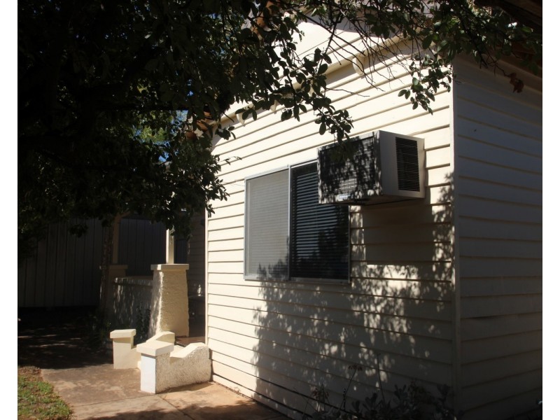 14 Outtrim Street, Maryborough VIC 3465