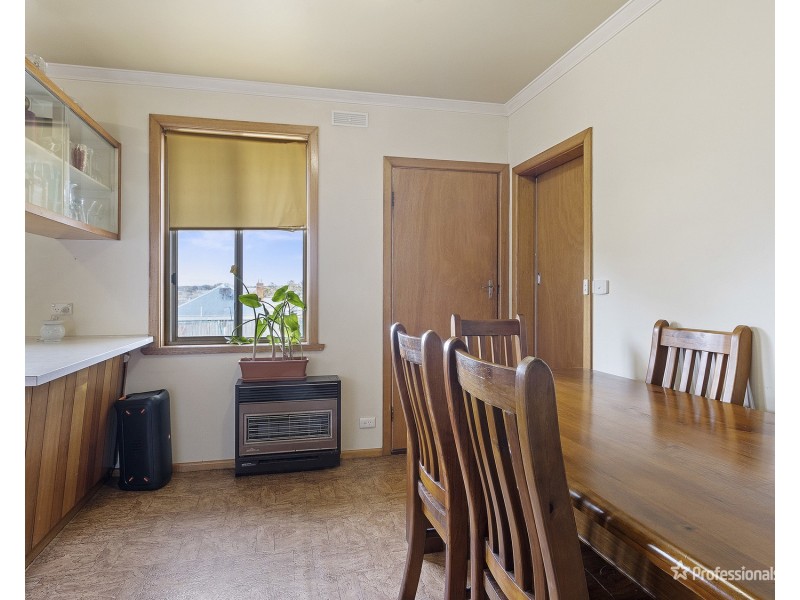 22 Wellington Street, Maryborough VIC 3465