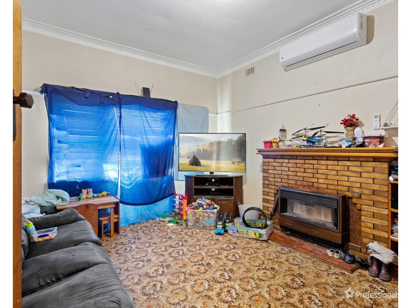 12 Victoria Street, Maryborough VIC 3465