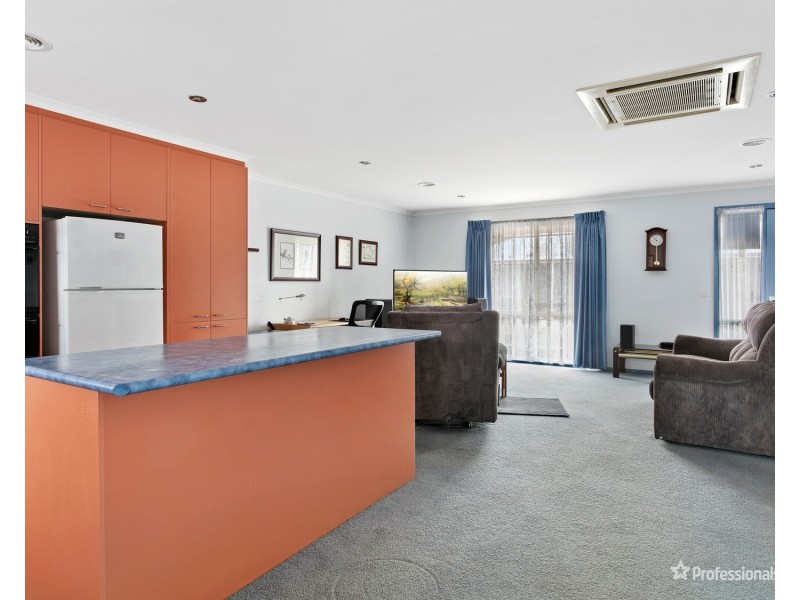 2/8 Virtue Street, Maryborough VIC 3465