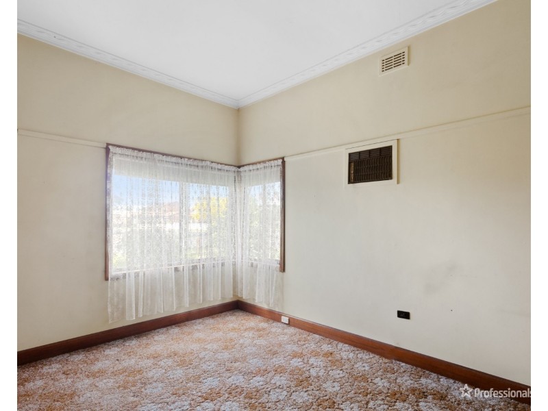 81 Burns Street, Maryborough VIC 3465