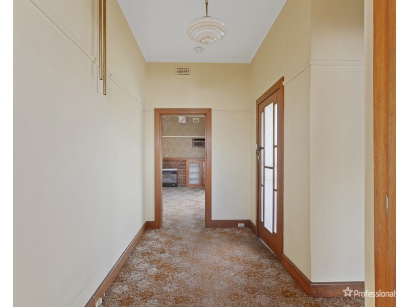 81 Burns Street, Maryborough VIC 3465