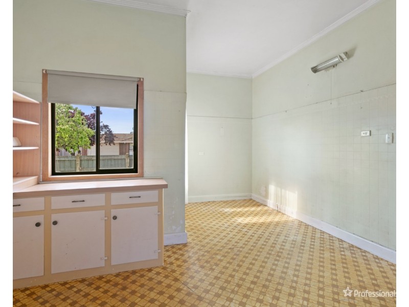 81 Burns Street, Maryborough VIC 3465