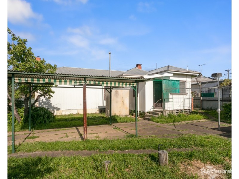 81 Burns Street, Maryborough VIC 3465