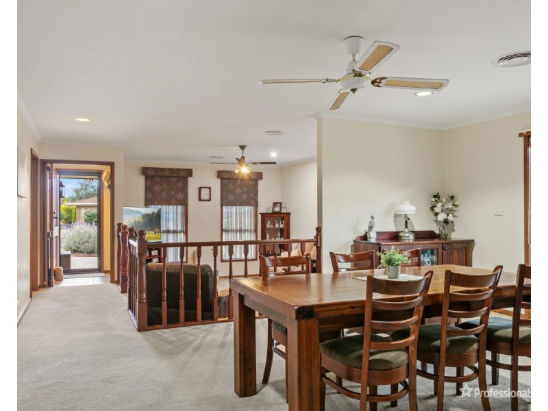 4 Ironbark Drive, Maryborough VIC 3465