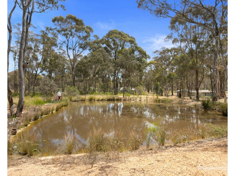 1345 Landrigan Road, Daisy Hill VIC 3465