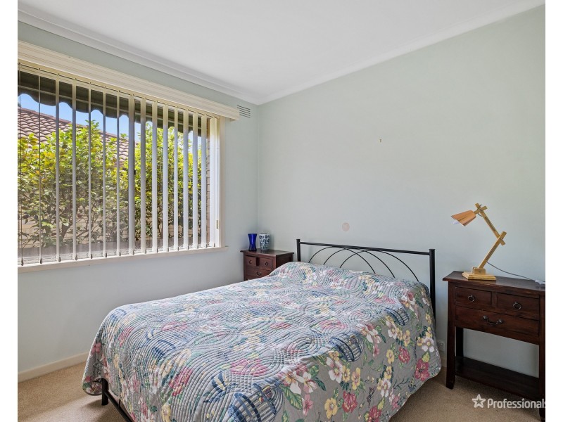 19 Barr Street, Maryborough VIC 3465