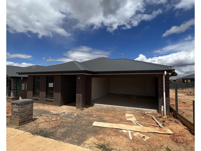 12 Chisholm Street, Maryborough VIC 3465