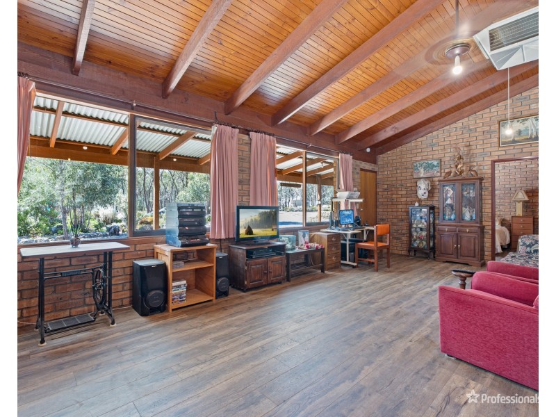 102 Bealiba South Road, Dunluce VIC 3472