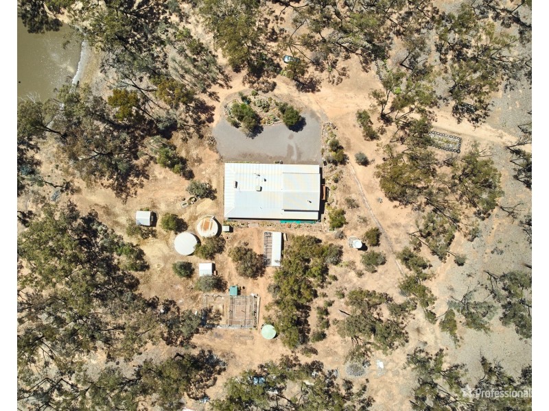 102 Bealiba South Road, Dunluce VIC 3472