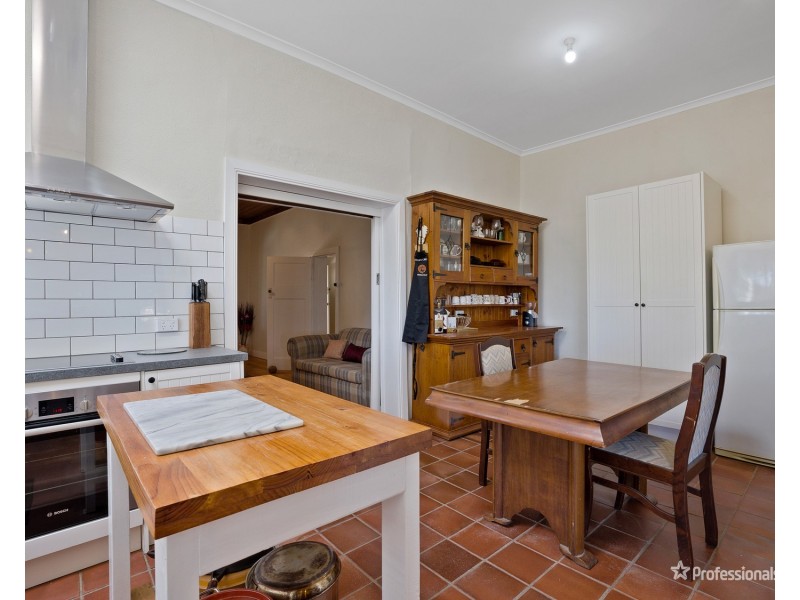 1068 Maryborough – Dunolly Road, Bet Bet VIC 3472