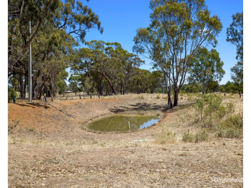 1068 Maryborough – Dunolly Road, Bet Bet VIC 3472