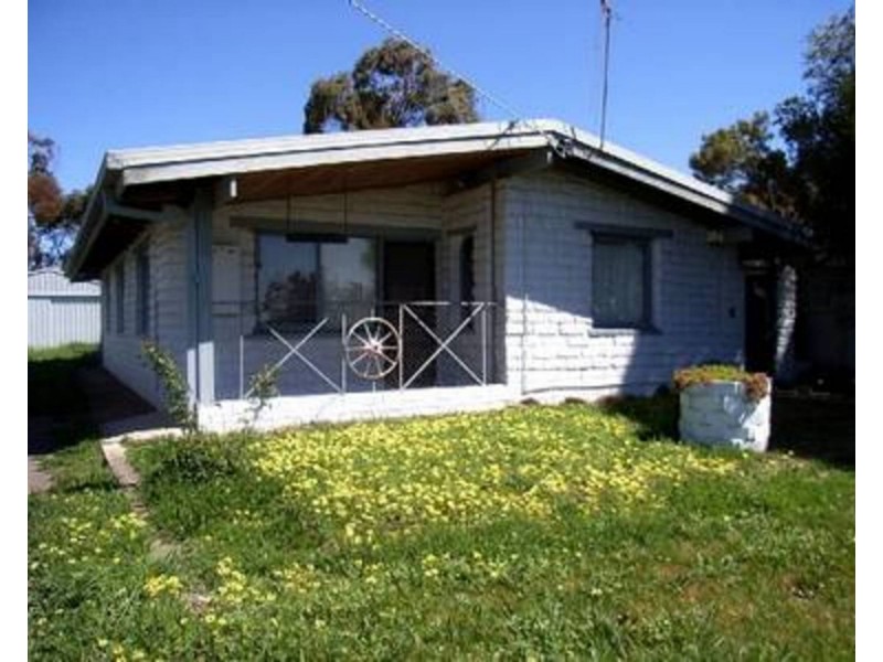 4 McCann Street, Maryborough VIC 3465