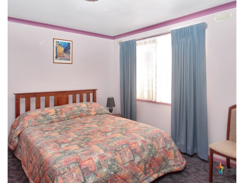 109 Queens Avenue, Maryborough VIC 3465