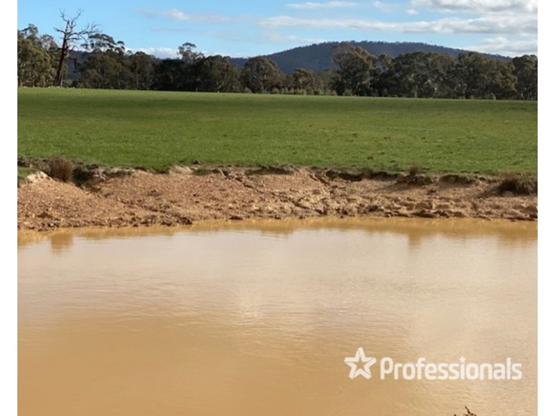 Lot Lot 5, section J Parish of Redback – Natte Yallock Road, Redbank VIC 3477