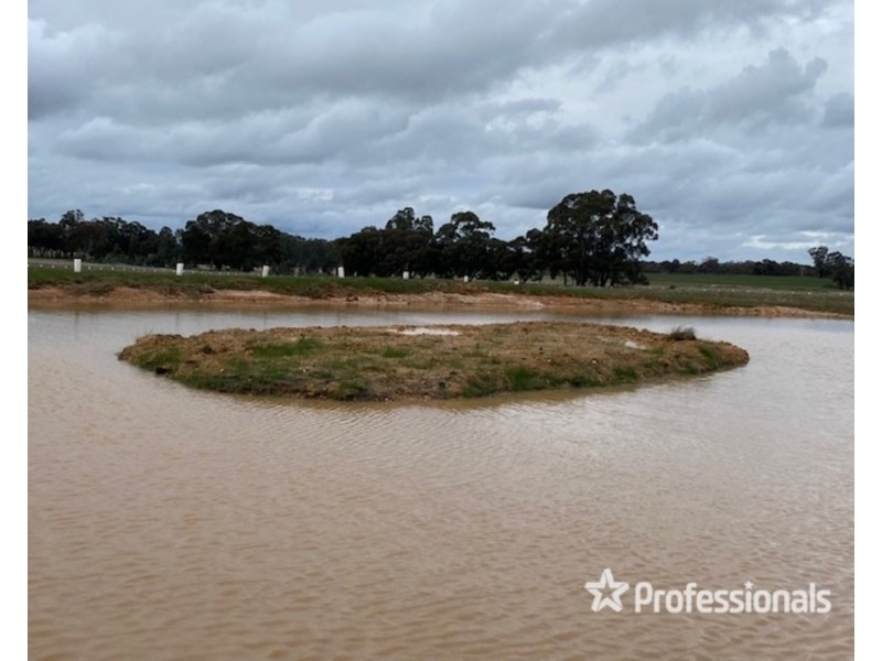 Lot Lot 5, section J Parish of Redback – Natte Yallock Road, Redbank VIC 3477