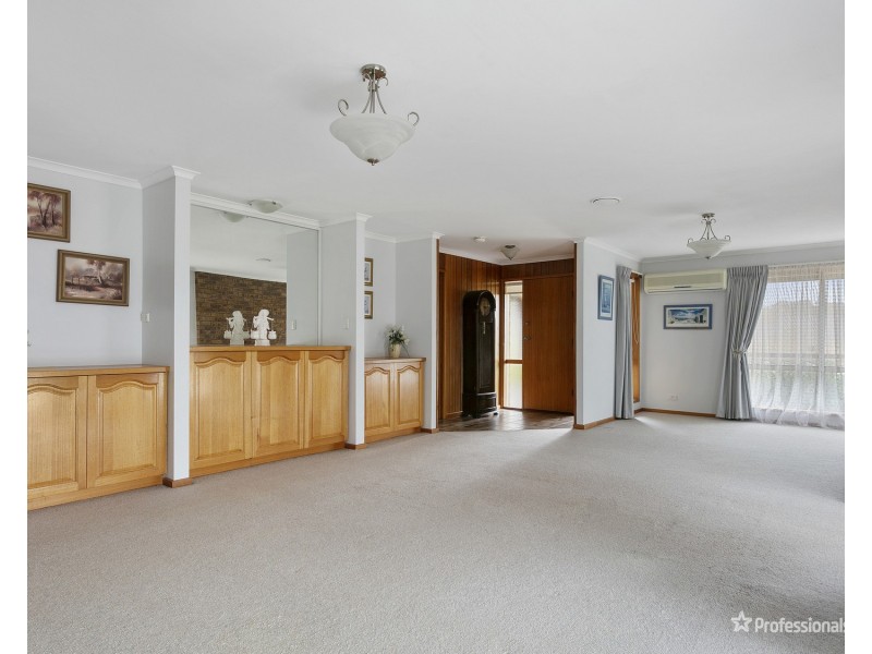 87 Dundas Road, Maryborough VIC 3465