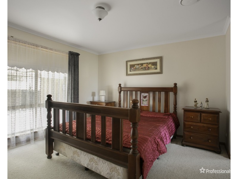 87 Dundas Road, Maryborough VIC 3465