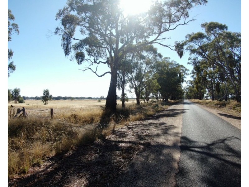 Lot CA 4, Sec J Natte Yallock-Redbank Road, Redbank VIC 3477