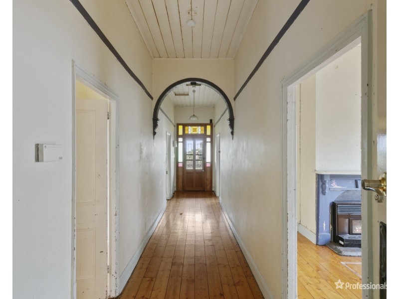 19 Wills Street, Maryborough VIC 3465