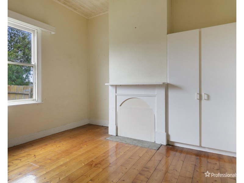 19 Wills Street, Maryborough VIC 3465