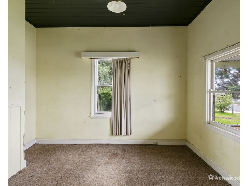 19 Wills Street, Maryborough VIC 3465