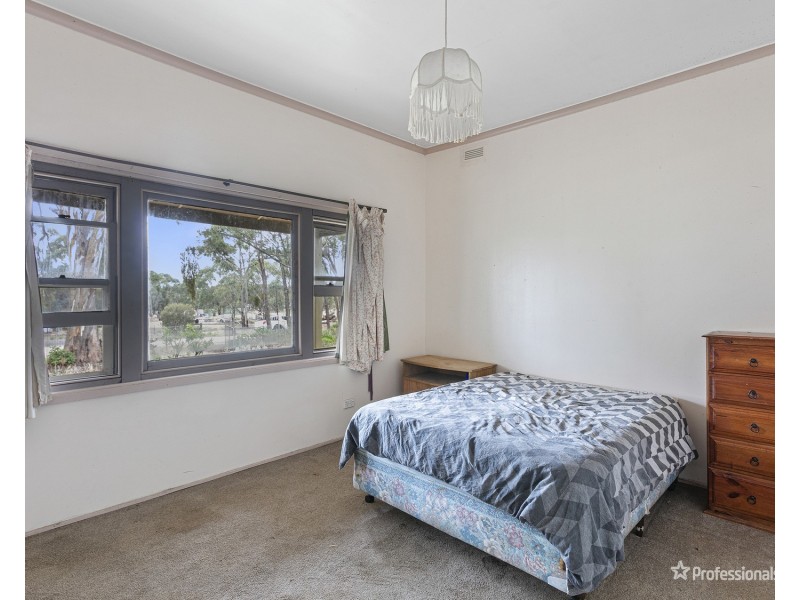34 Flagstaff Lane, Flagstaff VIC 3465