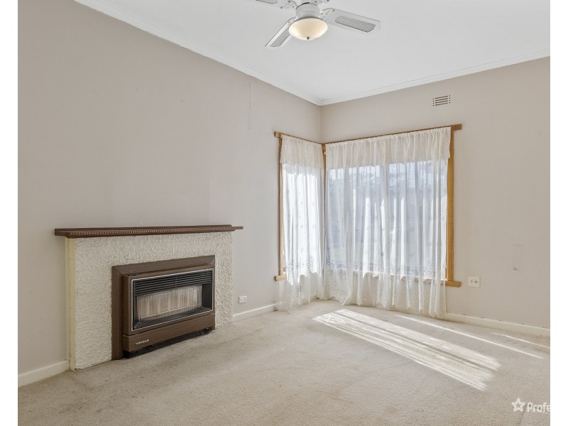 4 Pascoe Avenue, Maryborough VIC 3465