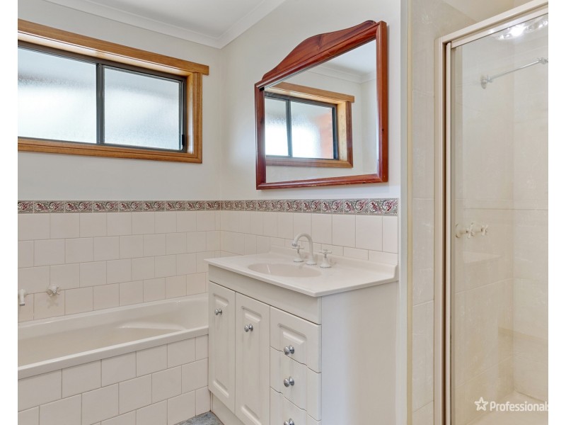 38 Heape Street, Carisbrook VIC 3464