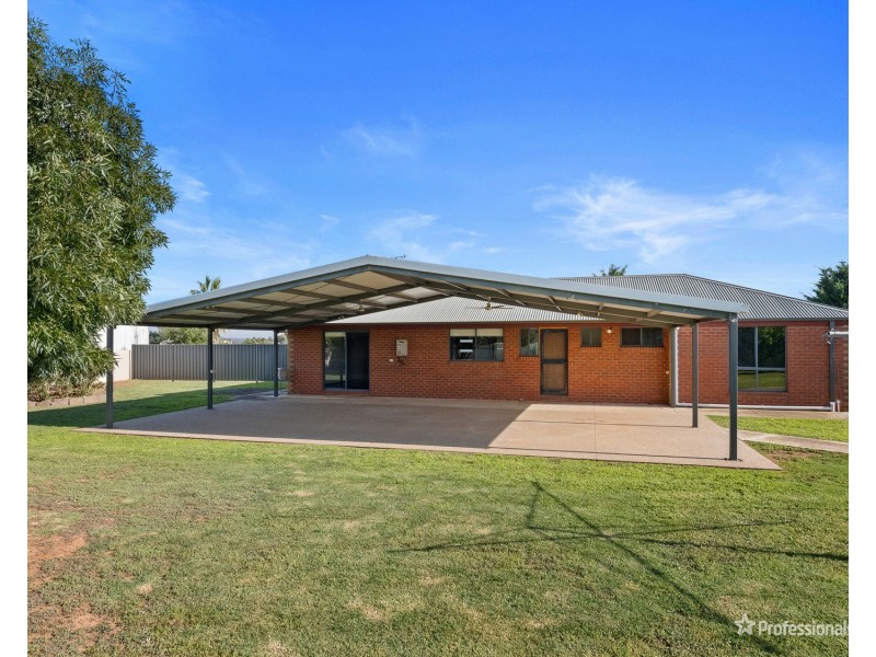 38 Heape Street, Carisbrook VIC 3464