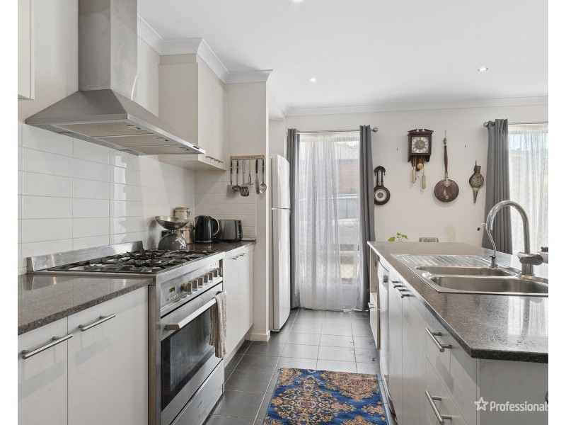 30 Forest View Drive, Maryborough VIC 3465