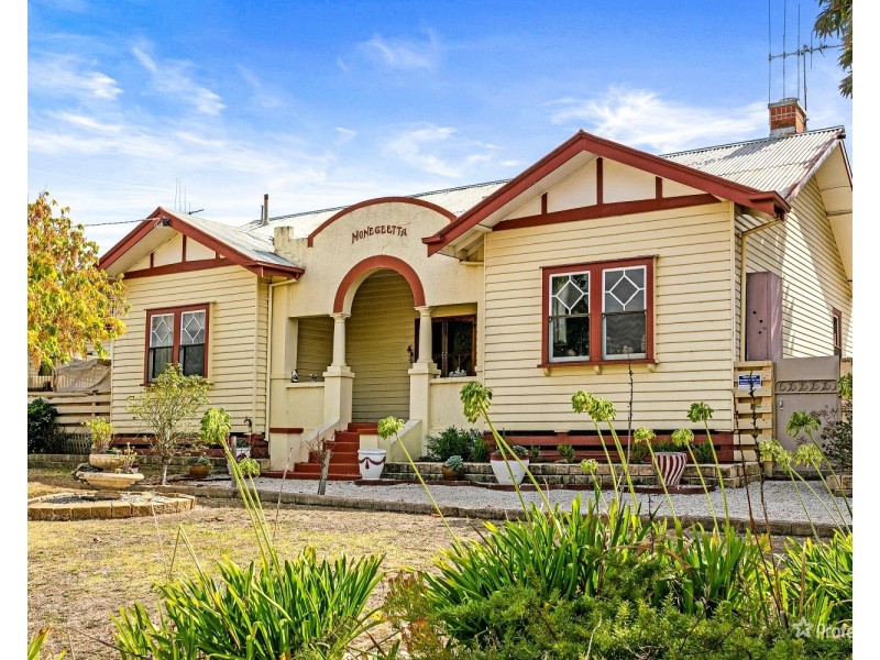 10 Elgin Road, Maryborough VIC 3465