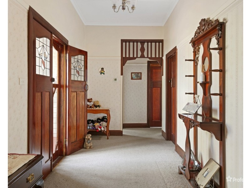 10 Elgin Road, Maryborough VIC 3465