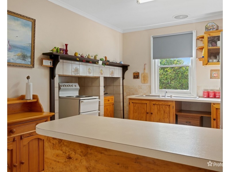 10 Elgin Road, Maryborough VIC 3465