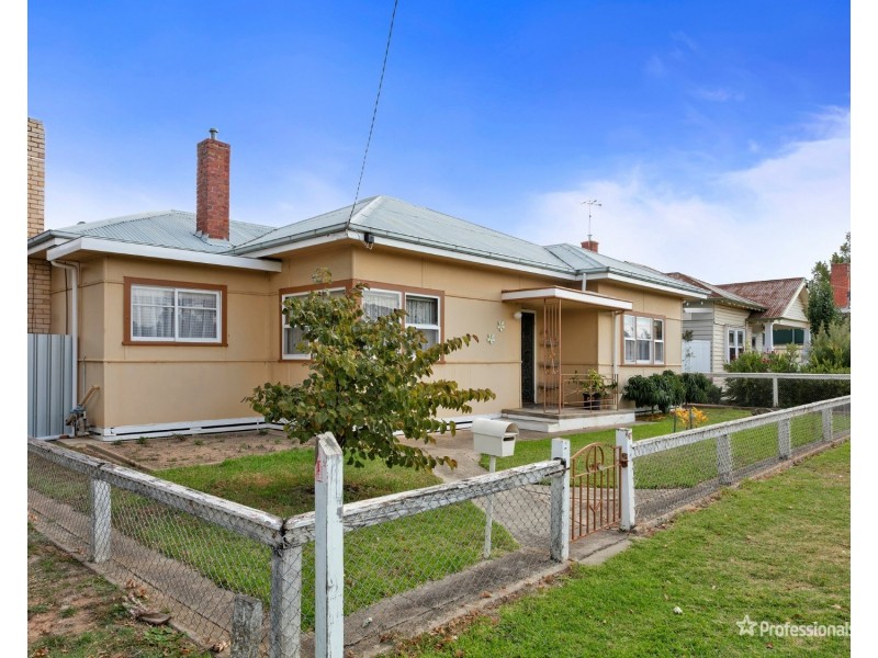 47 Kars Street, Maryborough VIC 3465