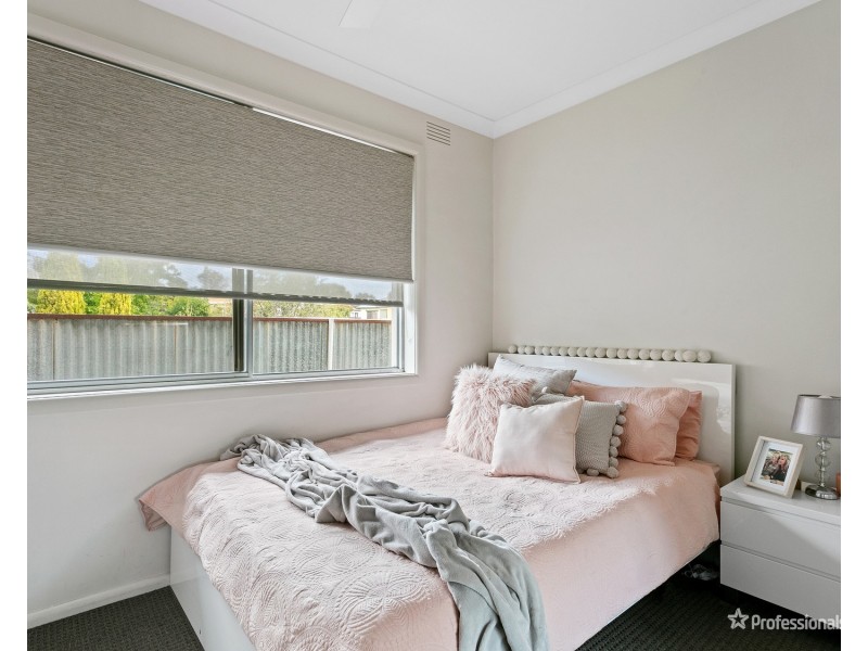 8 Gillies Street, Maryborough VIC 3465