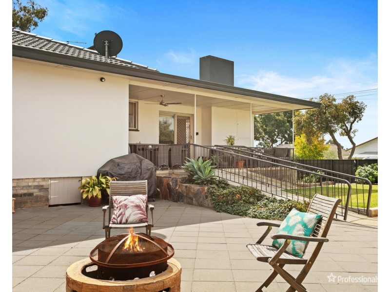 8 Gillies Street, Maryborough VIC 3465