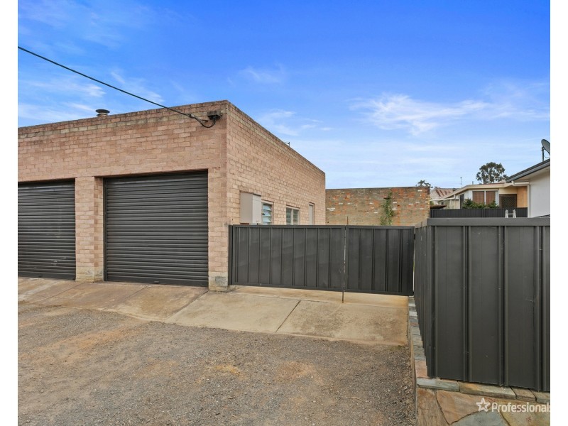 8 Gillies Street, Maryborough VIC 3465