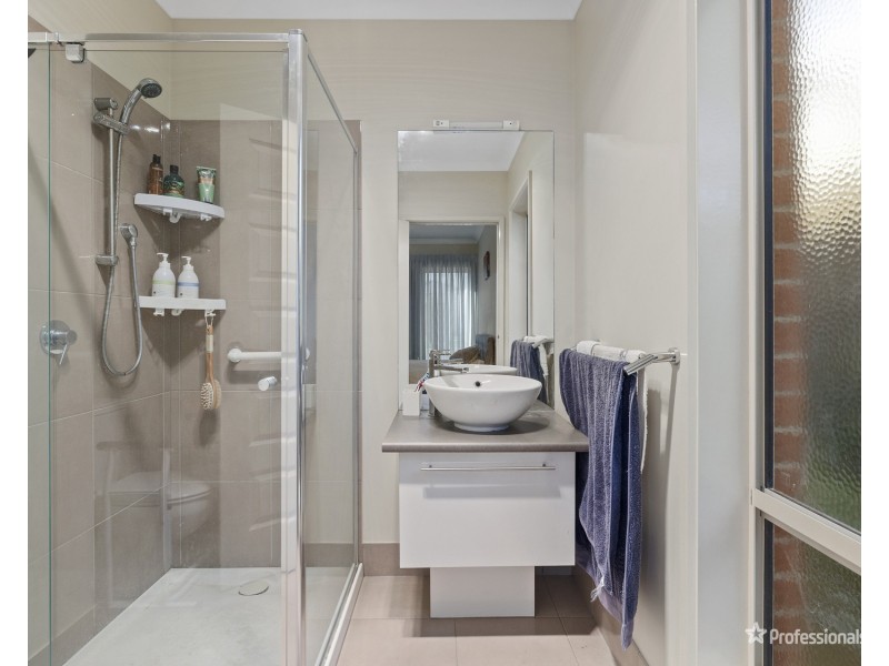 12 Hosken Street, Maryborough VIC 3465