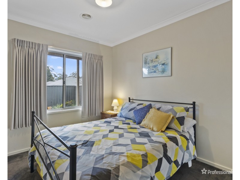 12 Hosken Street, Maryborough VIC 3465