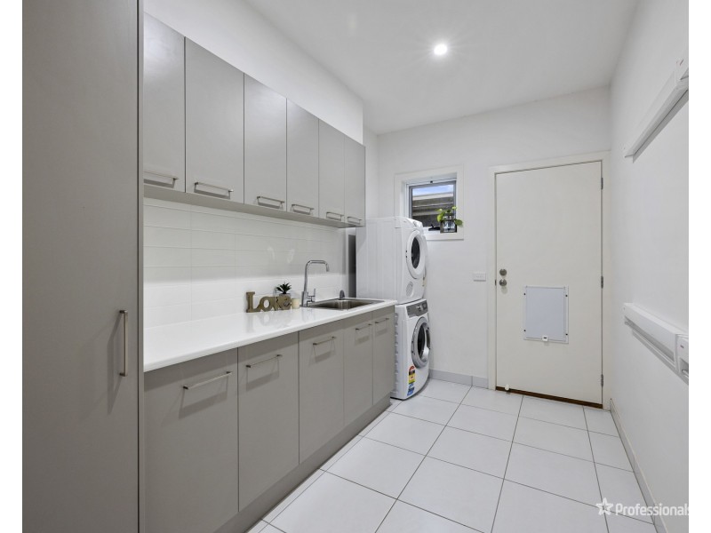 21 Forest View Drive, Maryborough VIC 3465