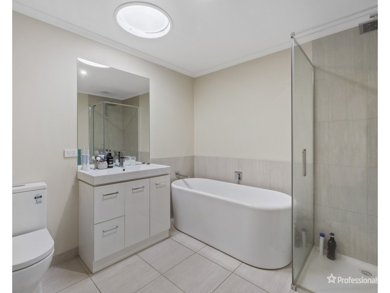 3/116 Gillies Street, Maryborough VIC 3465