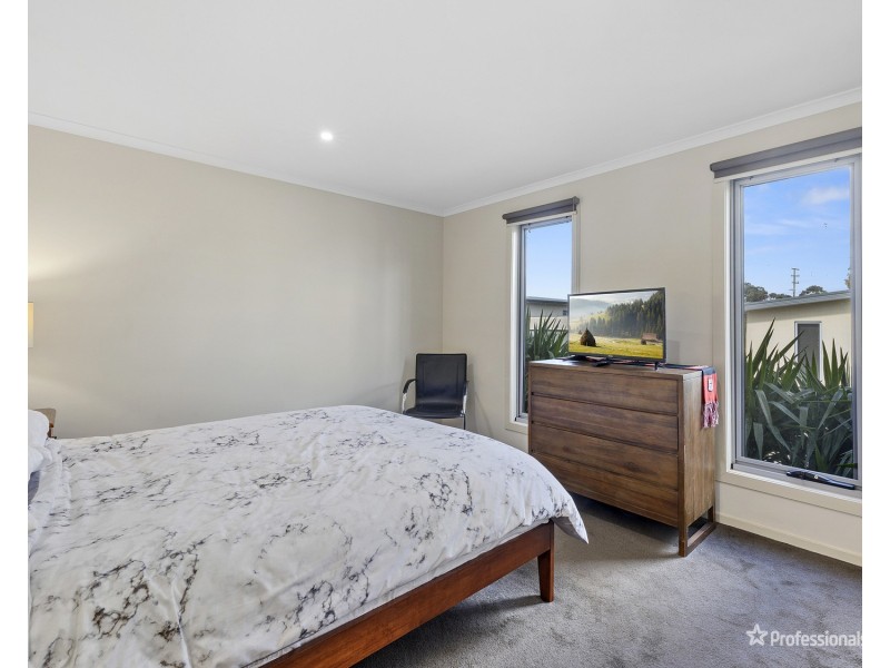 3/116 Gillies Street, Maryborough VIC 3465