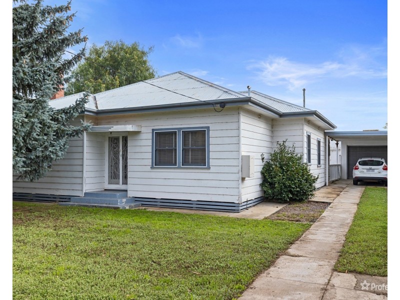 9 Napier Street, Maryborough VIC 3465